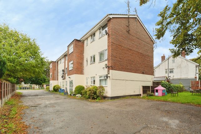 6, Roselands Court, Egerton Park, Birkenhead photo 3
