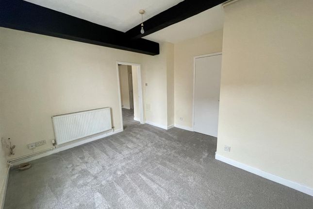 Flat to rent in Culver Street, Newent