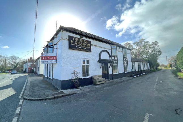 Pub/bar for sale in Holmpton, Withernsea
