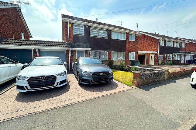 17, Marine Crescent, Stourbridge photo 2
