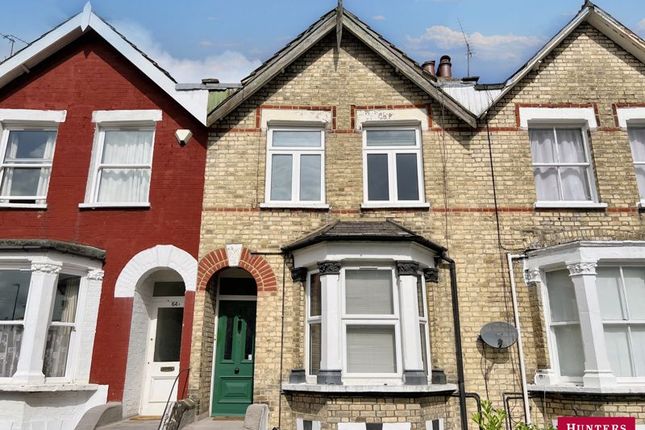 Thumbnail Flat for sale in Holly Park Road, London