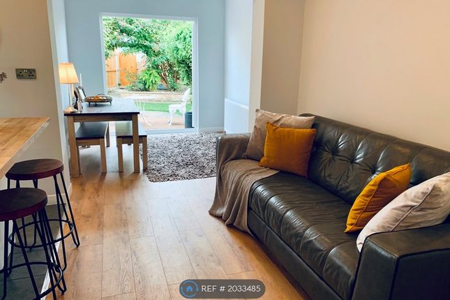 Semi-detached house to rent in Arlington Close, Sidcup