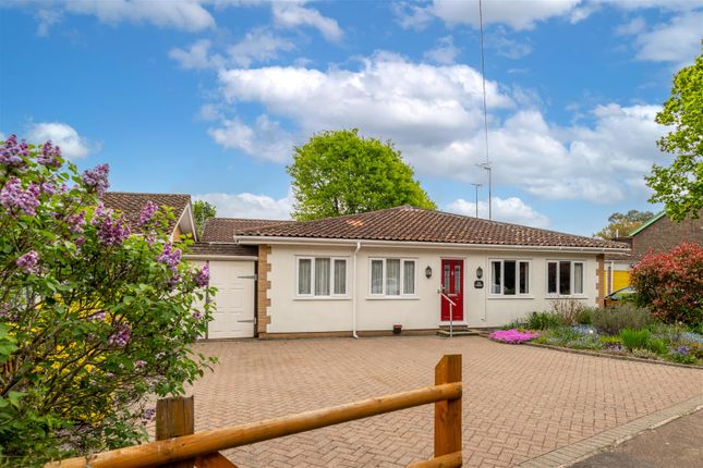 Detached bungalow for sale in Hathersham Close, Smallfield, Horley