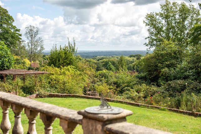 Kitlands Court,, Coldharbour, Surrey photo 2