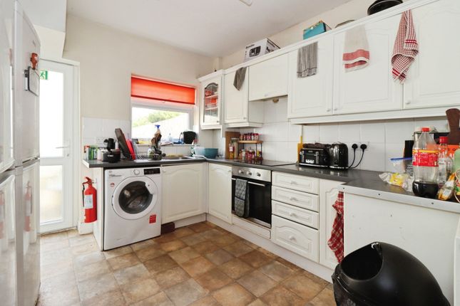 883, Filton Avenue, Bristol photo 3