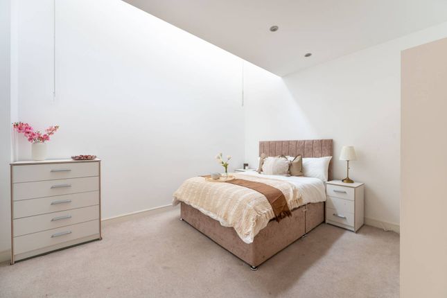 Thumbnail Flat for sale in Research House, Greenford