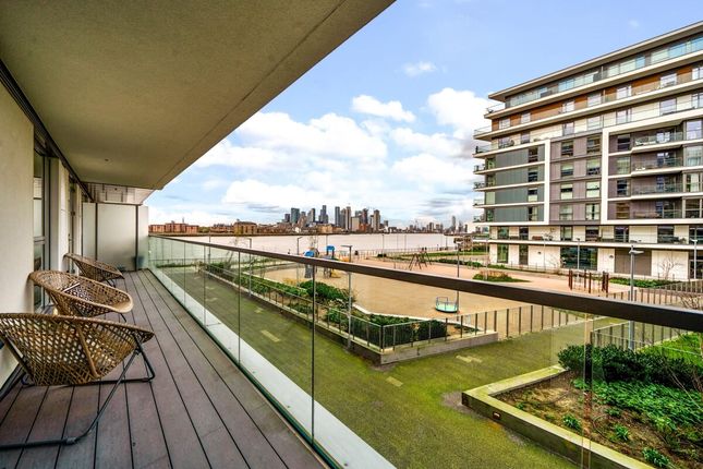 Flat for sale in Harrison Walk, London