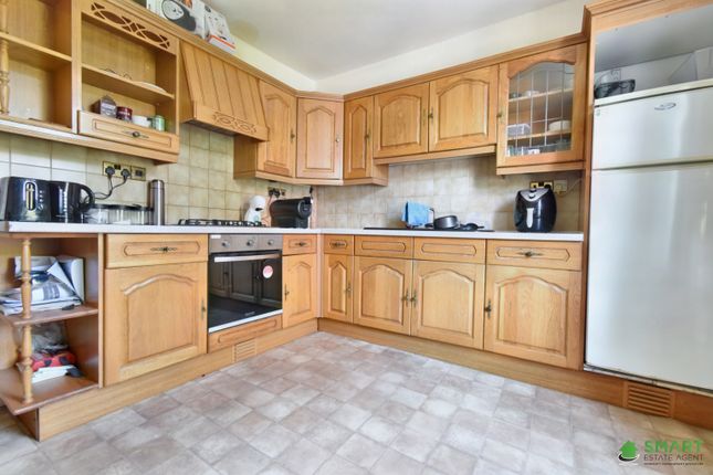 Flat for sale in Sylvan Road, Exeter