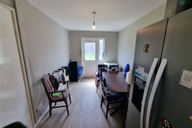 49, Burford, Telford photo 4
