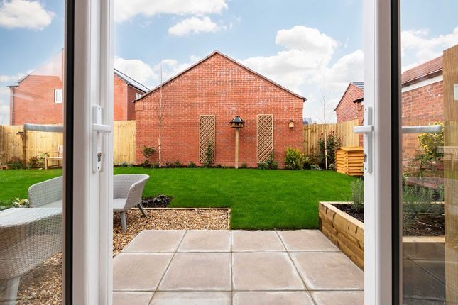 Enjoy Summer Evenings And Bbqs In Your Garden