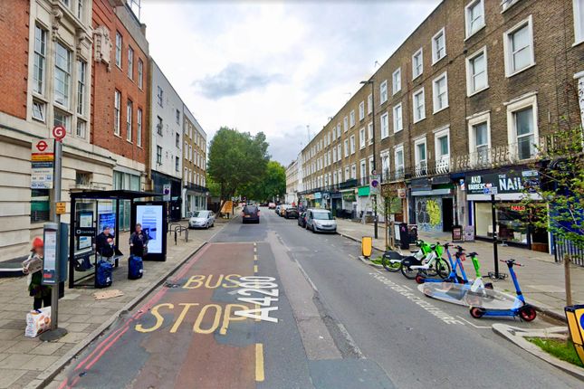 Triplex to rent in Eversholt Street, London