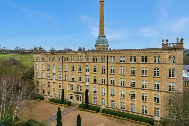 Flat for sale in Bliss Mill Chipping Norton, Oxfordshire