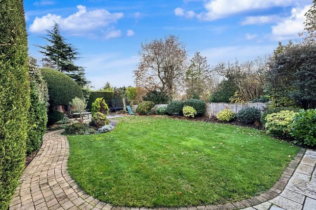 78, Sutherland Avenue, Orpington photo 4