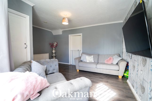 21, Tustin Grove, West Midlands photo 2
