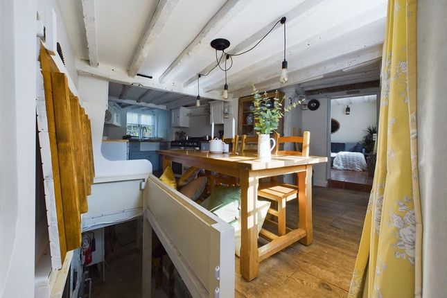 Cottage for sale in The Old Cottage, Church Road, Swanmore, Southampton