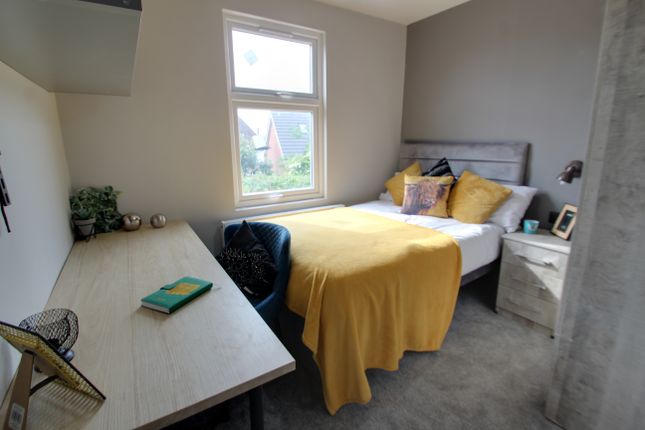 Thumbnail Room to rent in Dulverton Road, Leicester