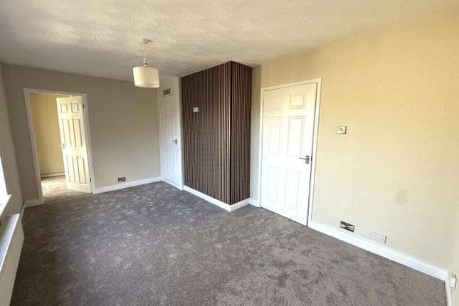 Handsacre Crescent, Rugeley photo 5