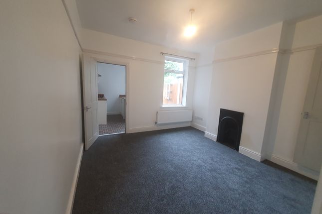 39, Crown Streer, Derby  photo 5