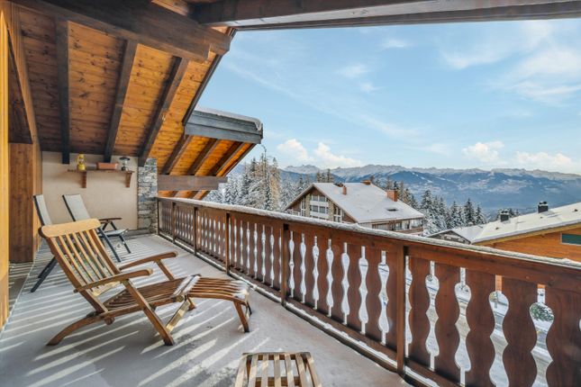 Thumbnail Property for sale in Crans-Montana, Valais, Switzerland