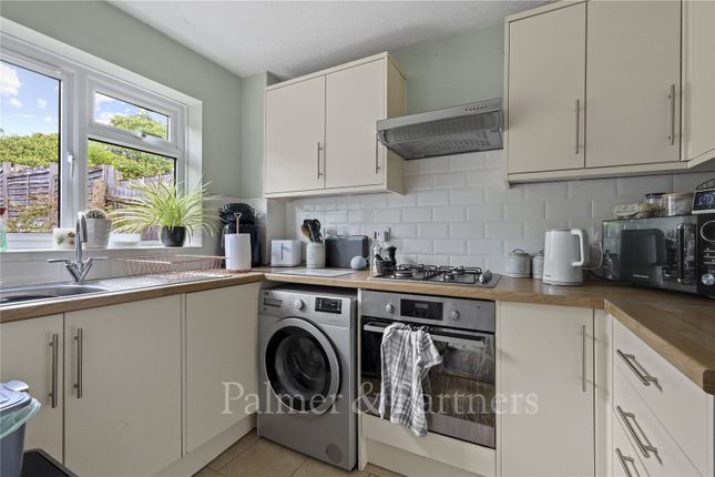 22, Buttercup Close, Suffolk photo 2