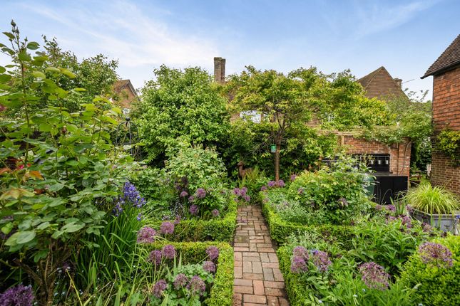 Heath Cottage The Heath, Tonbridge photo 4
