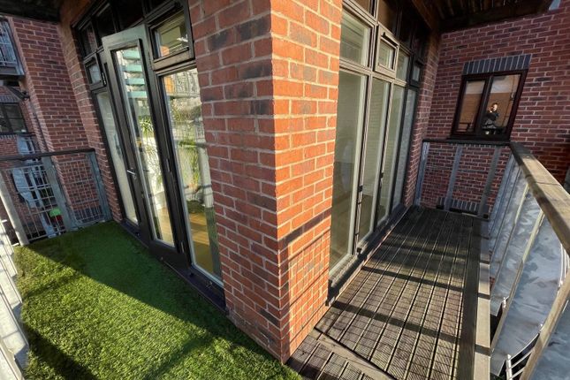 9, Turlow Court, West Yorkshire photo 5