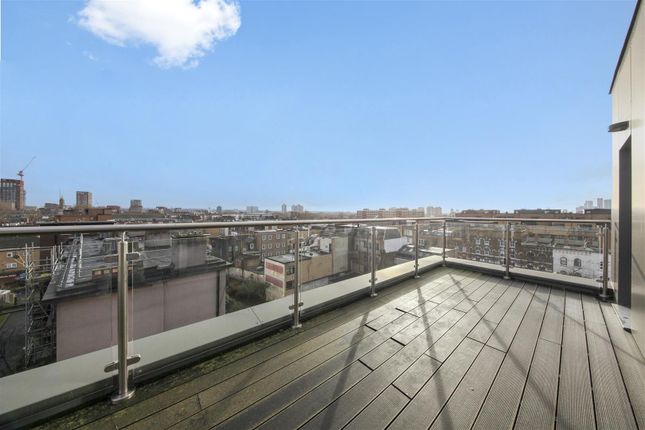 Waleorde Road, London photo 2