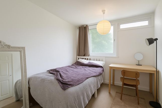 92 Cable Street, London photo 4