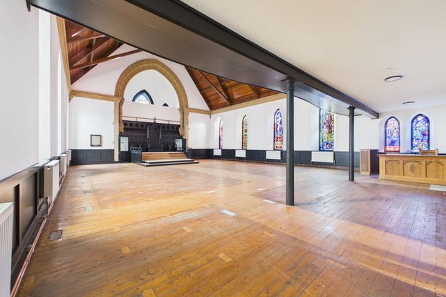 10 Lawrie Street, Larkhall photo 4