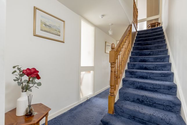 Flat 9, 12, Hyvot Park, Edinburgh photo 4