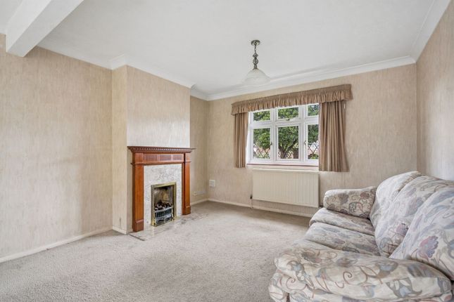 273 Cressex Road, High Wycombe photo 3