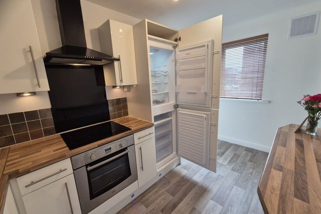 17 Rutland Court, Ansdell, Lytham St. Annes photo 2