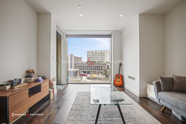 Flat 27 Rosemary Gardens, 85, Royal Mint Street, London photo 2