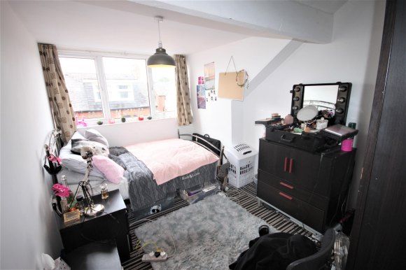 29, Autumn Avenue, Leeds photo 5