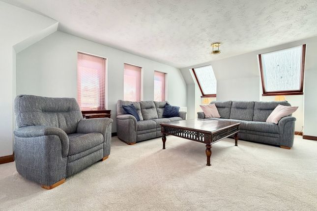 42, Laxdale Drive, Denny photo 3