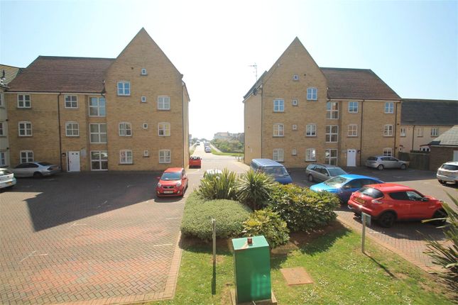 Thumbnail Flat to rent in Dover House, Shoreham By Sea