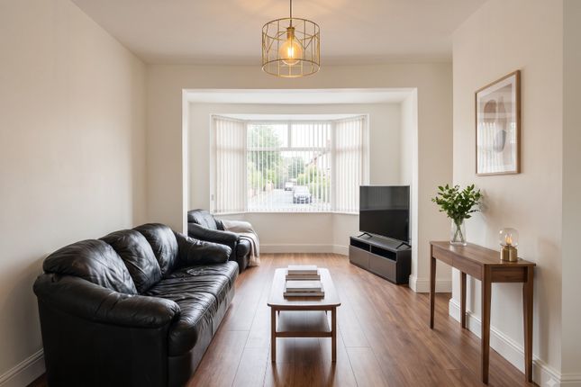 38, Gore Avenue, Salford photo 4