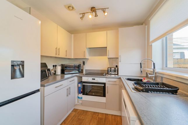 39, Dan Y Cwarre, Kidwelly photo 4