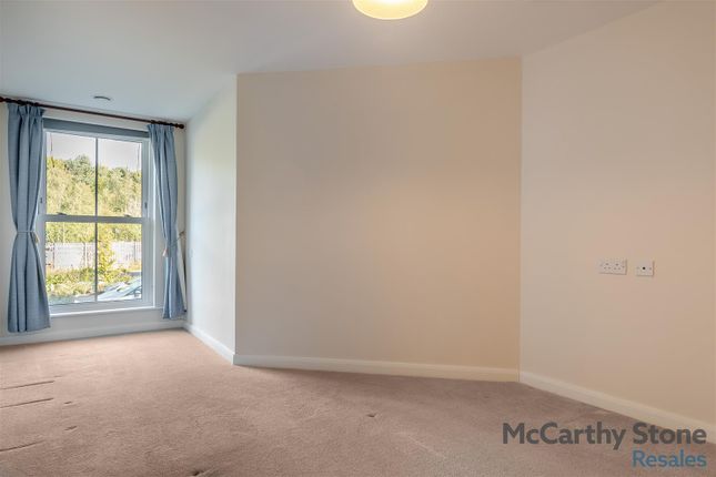 36 Devonshire Place, Station Road, Buxton photo 2