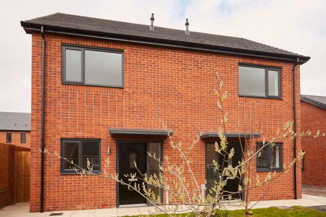 3-bed house on 200, Ackers Hall Avenue, Liverpool, £765/mo