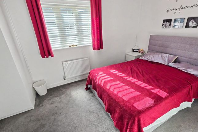 58, Pianoforte Road, Northampton photo 4