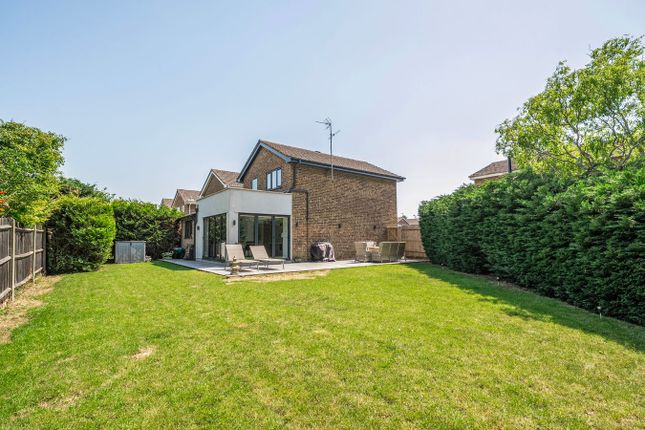 18, Byron Crescent, Flitwick photo 4