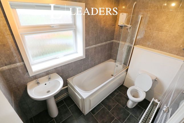 106, Mallows Green, Harlow photo 4