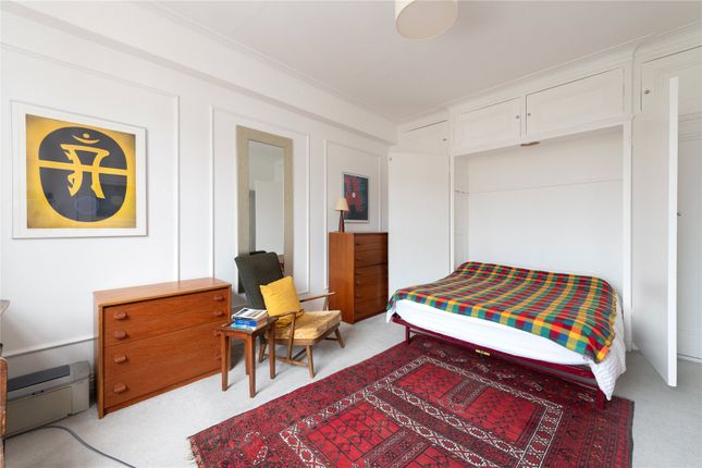 89 Gilling Court,, Belsize Grove, London photo 4