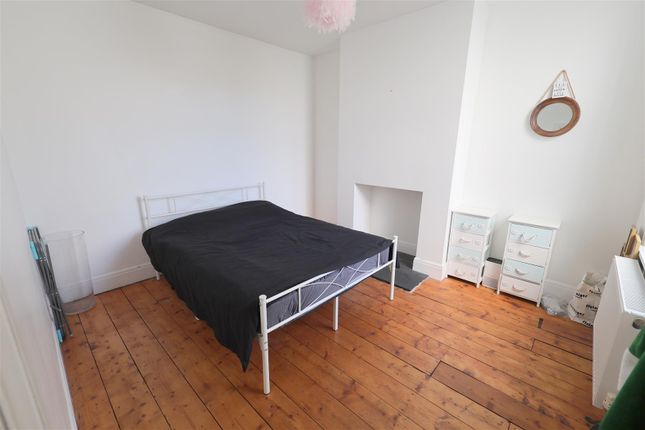 27, Clarence Avenue, Bristol photo 5