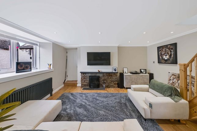 10, Trottick Mains, Dundee photo 4