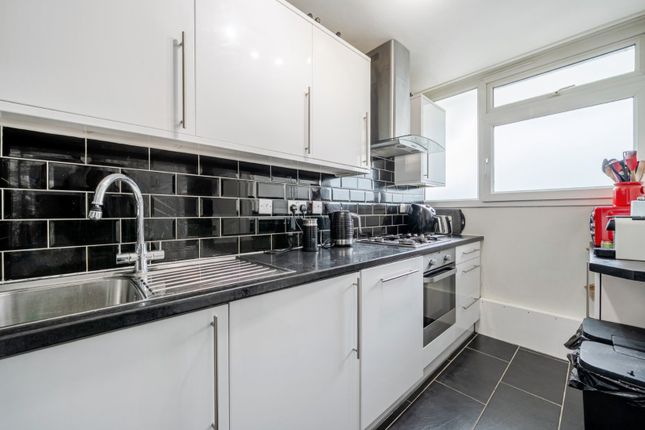 79 Buxton Court,, Thoresby Street, London photo 4