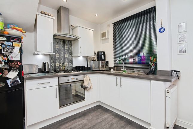 180, Foden Road, Birmingham photo 4