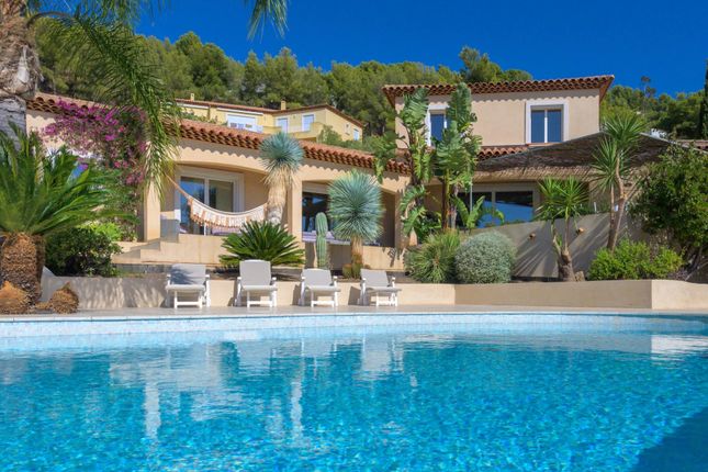 Thumbnail Villa for sale in Ollioules, Provence Coast (Cassis To Cavalaire), Provence - Var