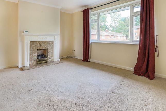 19, Altamira, Exeter photo 2